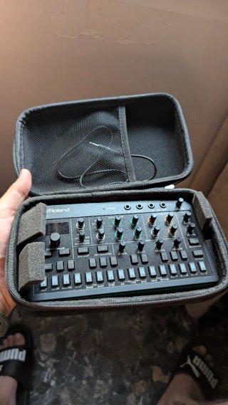 Roland Aira S-1 Sintetizador Compacto