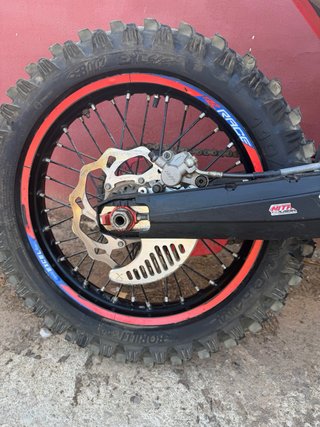 Beta 300 RR 2025 Enduro Moto