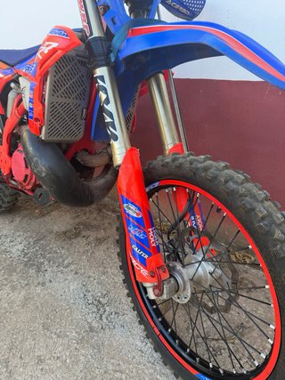 Beta 300 RR 2025 Enduro Moto