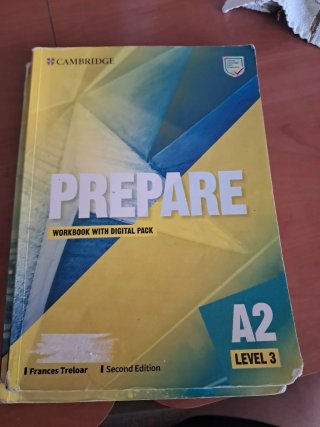 Prepare Level 3 Student's Book with eBook (Camb...