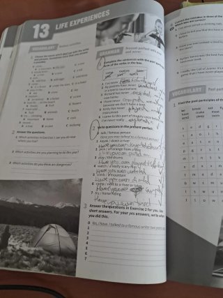 Prepare Level 3 Student's Book with eBook (Camb...