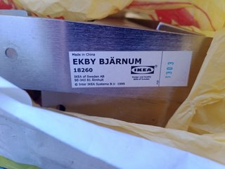 Estantería pared IKEA EKBY JÄRPen