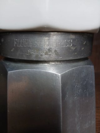 Cafetera vintage italiana floral