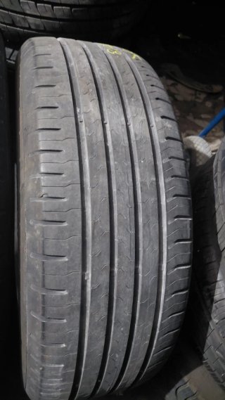 Neumáticos 235/60/18