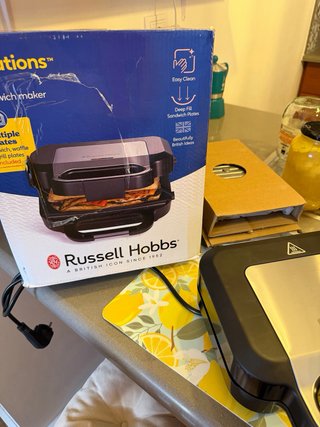 Russell Hobbs Sandwichera Eléctrica
