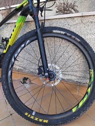 Bicicleta Giant XTC Advance 29 Carbono Talla M