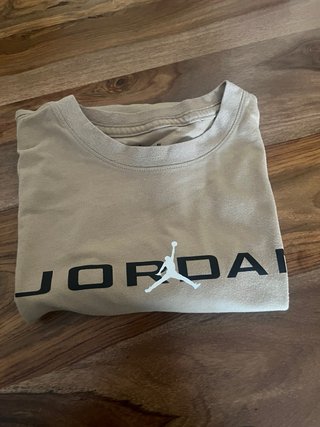 Camiseta Jordan Talla L Niño