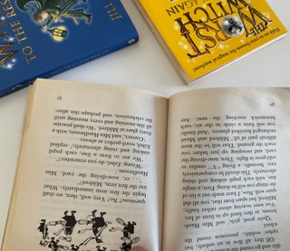 LOTE 3 LIBROS THE WORST WITCH