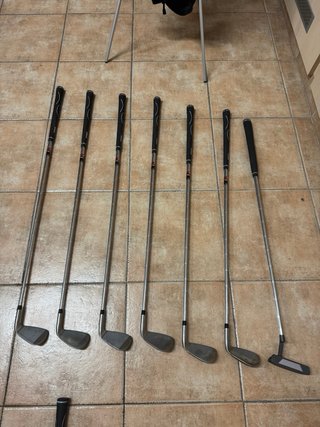 Set de golf Wilson Pro Staff SGI ZURDOS – 10 palos