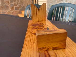 Jamonero de madera