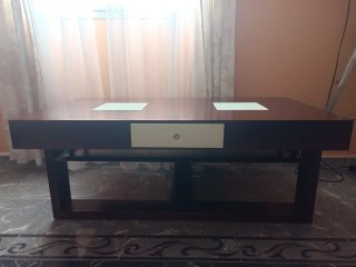 Mesa baja de salón madera maciza