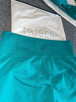 Conjunto deportivo Musera Talla S Teal