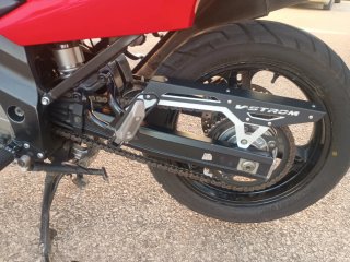 Suzuki V-Strom 650  Roja