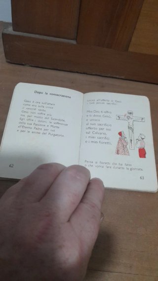 Lotto Sacro Vintage: Libretto e Stampe Religiose