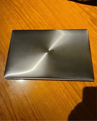 Portátil Asus 11.6 i3 2GB RAM 64GB SSD
