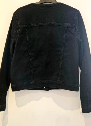 Cazadora vaquera Vero Moda negra