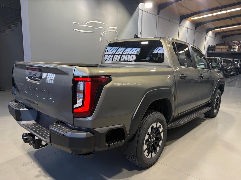 Toyota Hilux 2026, foto 10