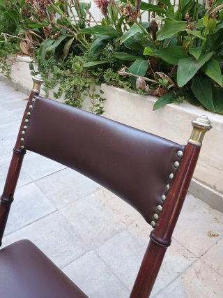 Silla plegable vintage en cuero y madera
