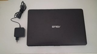 Ordenador Asus i3 con Windows 11