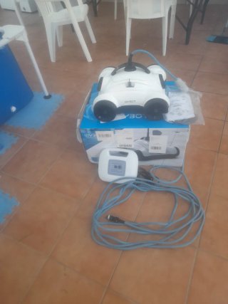 Robot Limpiafondos WYBOT 400 Piscina