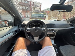 Opel Astra 2007