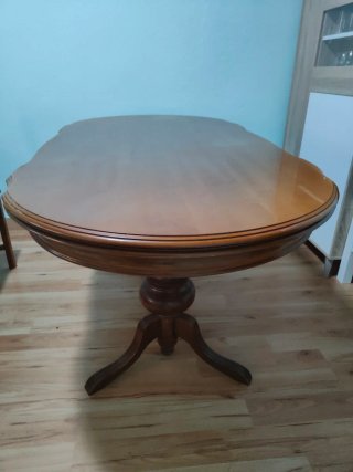 Mesa de salón madera maciza antigua
