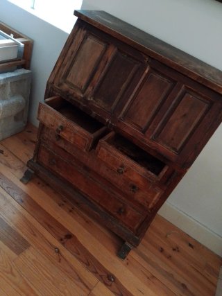 Mueble escritorio de madera
