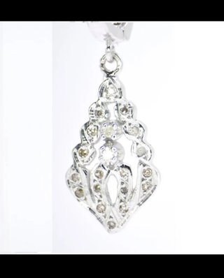 Pendientes de platino con diamantes naturales