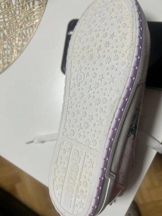 Deportivas niña Stitch rosas y blancas
