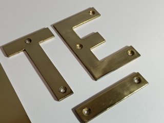 Letras latón locomotora Compañía del Norte (Nº TE)