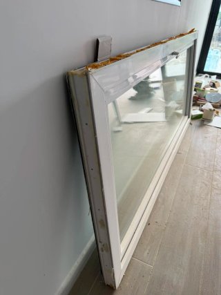 Puerta PVC Bicolor con Cristal 4/16/4