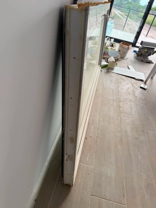 Puerta PVC Bicolor con Cristal 4/16/4