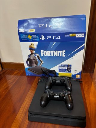 Pack PS4 Fortnite + TV + 2 Mandos + GTA5