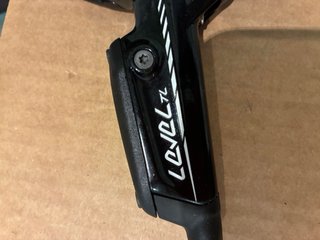 Frenos SRAM Level