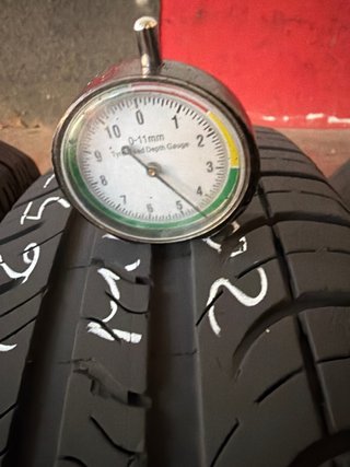 2 Ruedas Michelin 165/70/13 79T 2020
