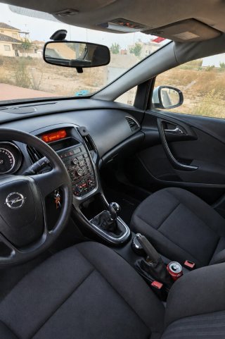 Opel Astra 2010 con 127.000Km