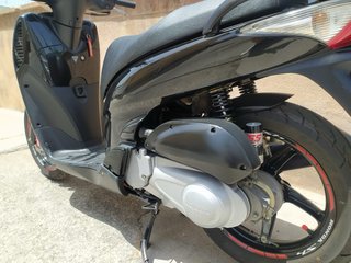 Honda SH 125 Scooter Negra