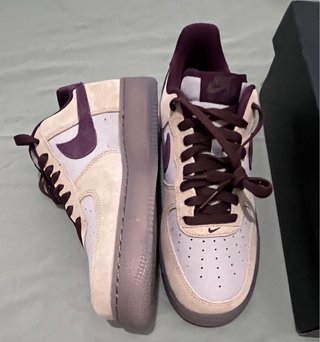 Nike Air Force 1 Beige/Morado Talla 42.5