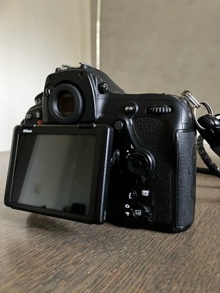 Cámara Nikon D850 Full Frame 45MP DSLR
