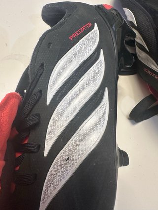 Botas de fútbol Adidas Predator Negras/Rojas