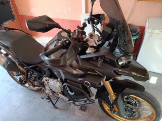 Voge 900 dsx en perfecto estado  18500