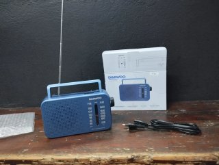 Radio Portátil Daewoo AM/FM Azul