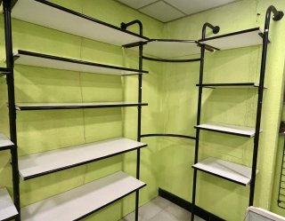 Estanterías metálicas para tienda