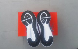 Nike Revolution 8 - talla 42'5