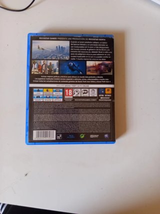 GTA V PS4 (viene con el mapa)