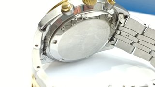 Reloj Seiko Cronógrafo Dorado y Plateado