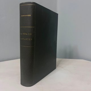 Lote de libros de Santander y Cantabria