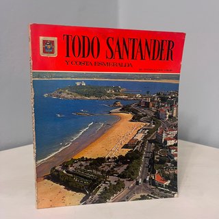 Lote de libros de Santander y Cantabria