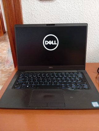 Portátil Dell Latitude 7300 Negro