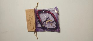 Pulsera ajustable negra y roja